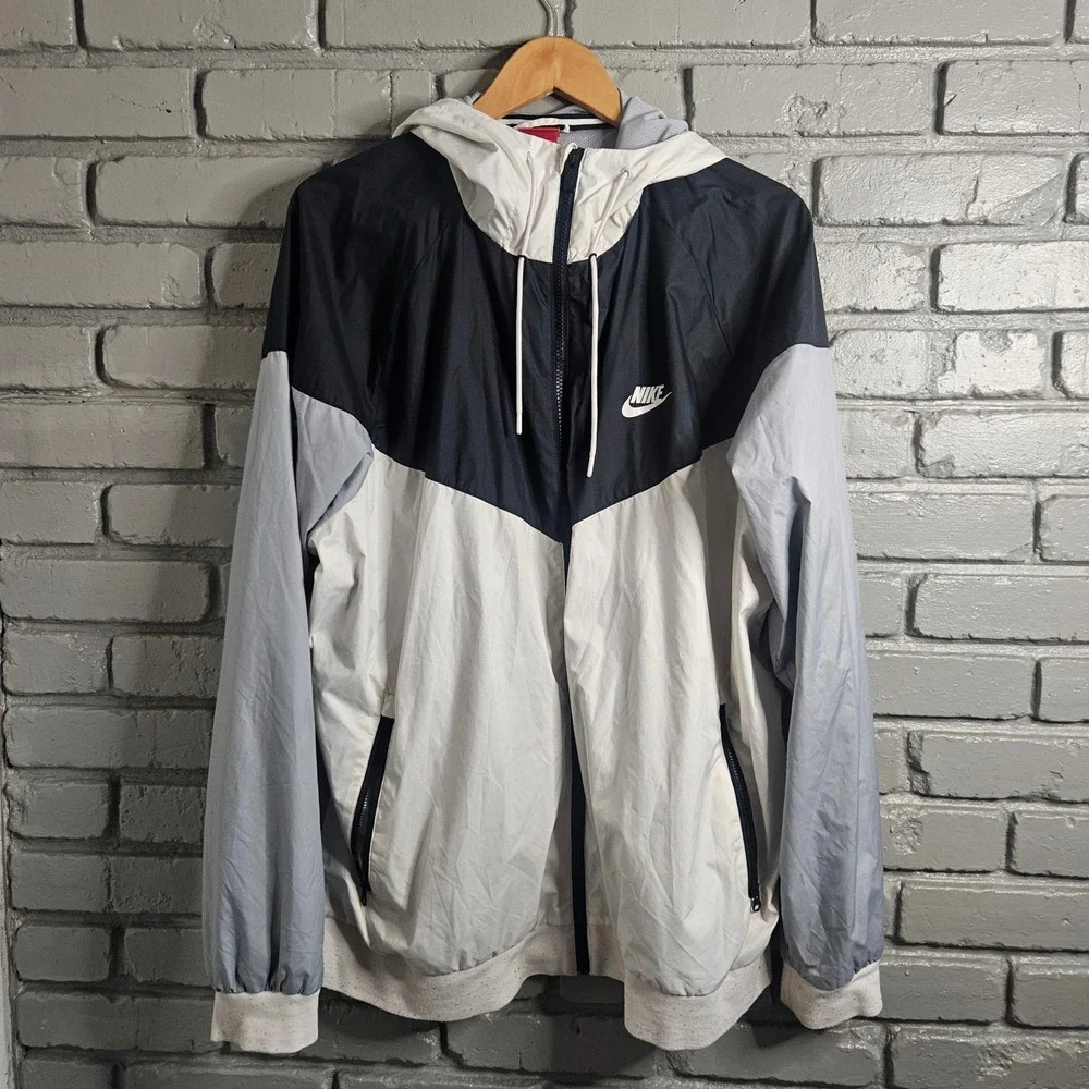 Nike Windrunner Hooded Windbreaker Jacket Black White‎ Grey 2XL 727324-101